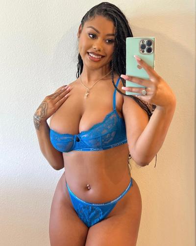 Deja Rennae Sexiest Photos and Videos, (@DejaRennae) Hottest Pics