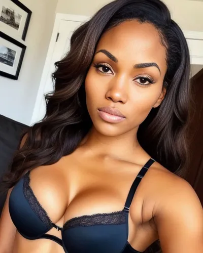 Aurelia Foxx (@aureliafoxx1) Sexiest Instagram Photos