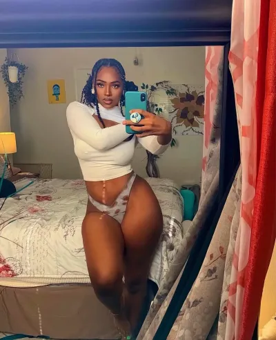 Ethereal Erykah Sexiest Instagram Photos